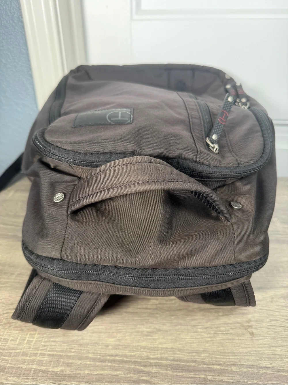 T-Tech Tumi T-Tech Gray Nylon Padded 15in Laptop Backpack 57585JT Y2K Vintage